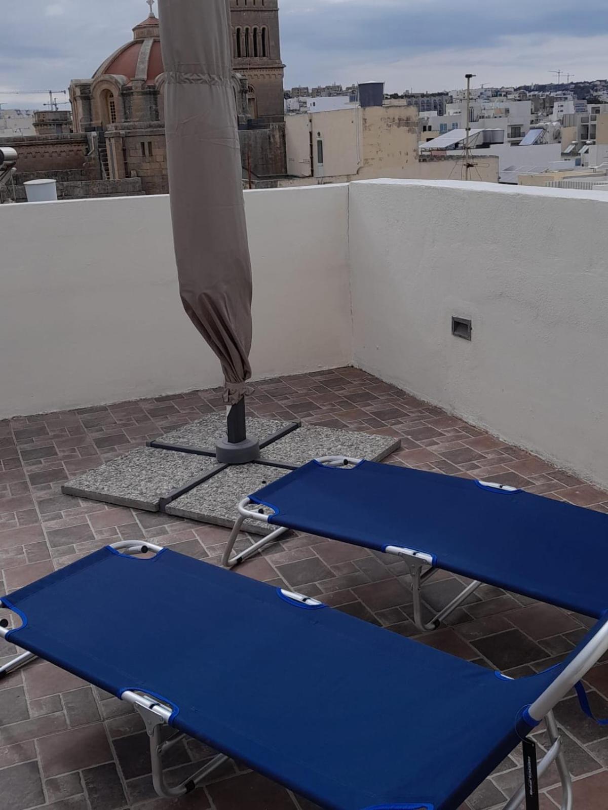 Apartament St Julians Sliema Penthouse 3 Minutes Walk From Seafront Zewnętrze zdjęcie