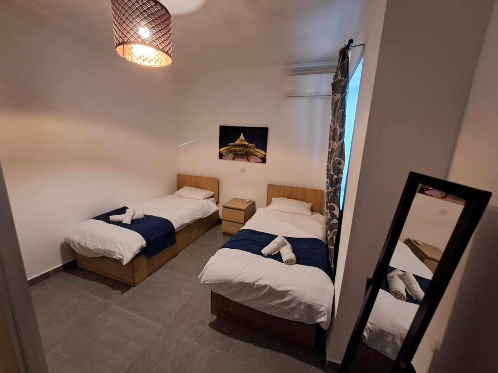 Apartament St Julians Sliema Penthouse 3 Minutes Walk From Seafront Zewnętrze zdjęcie