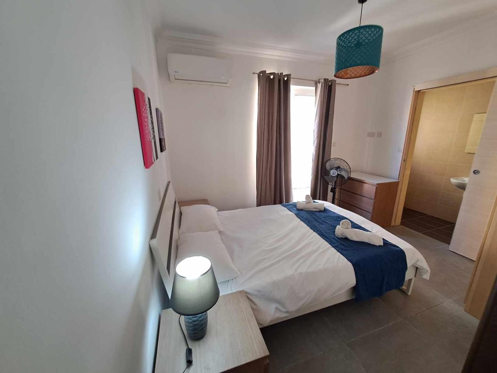 Apartament St Julians Sliema Penthouse 3 Minutes Walk From Seafront Zewnętrze zdjęcie