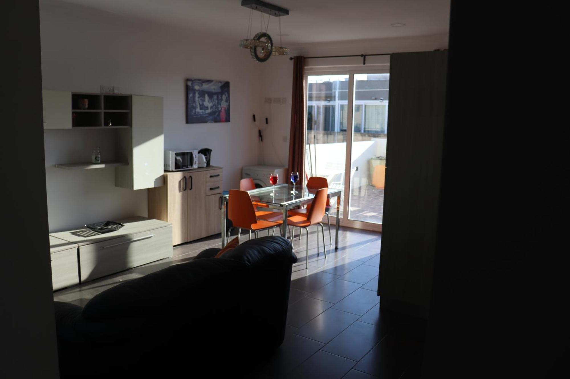 Apartament St Julians Sliema Penthouse 3 Minutes Walk From Seafront Zewnętrze zdjęcie