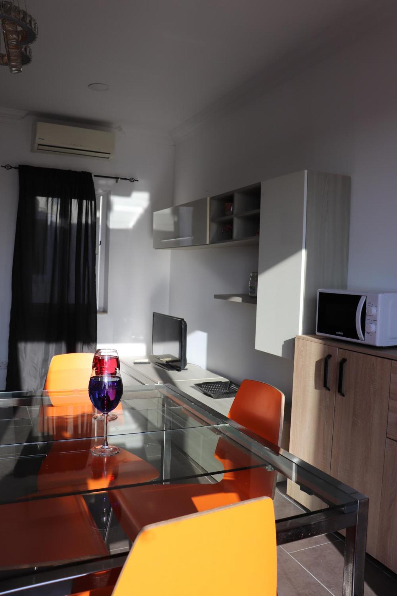 Apartament St Julians Sliema Penthouse 3 Minutes Walk From Seafront Zewnętrze zdjęcie